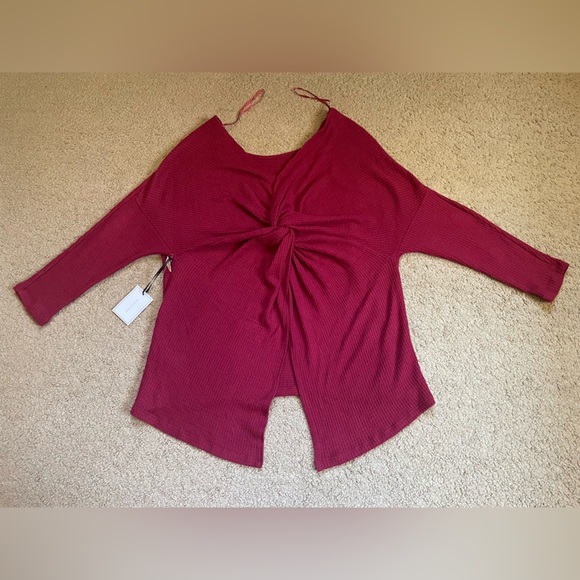 1.STATE New Women's V-Neck Waffle Weave Sweater 3/4 sleeves Maroon Size S Hi-Lo - Picture 4 of 10